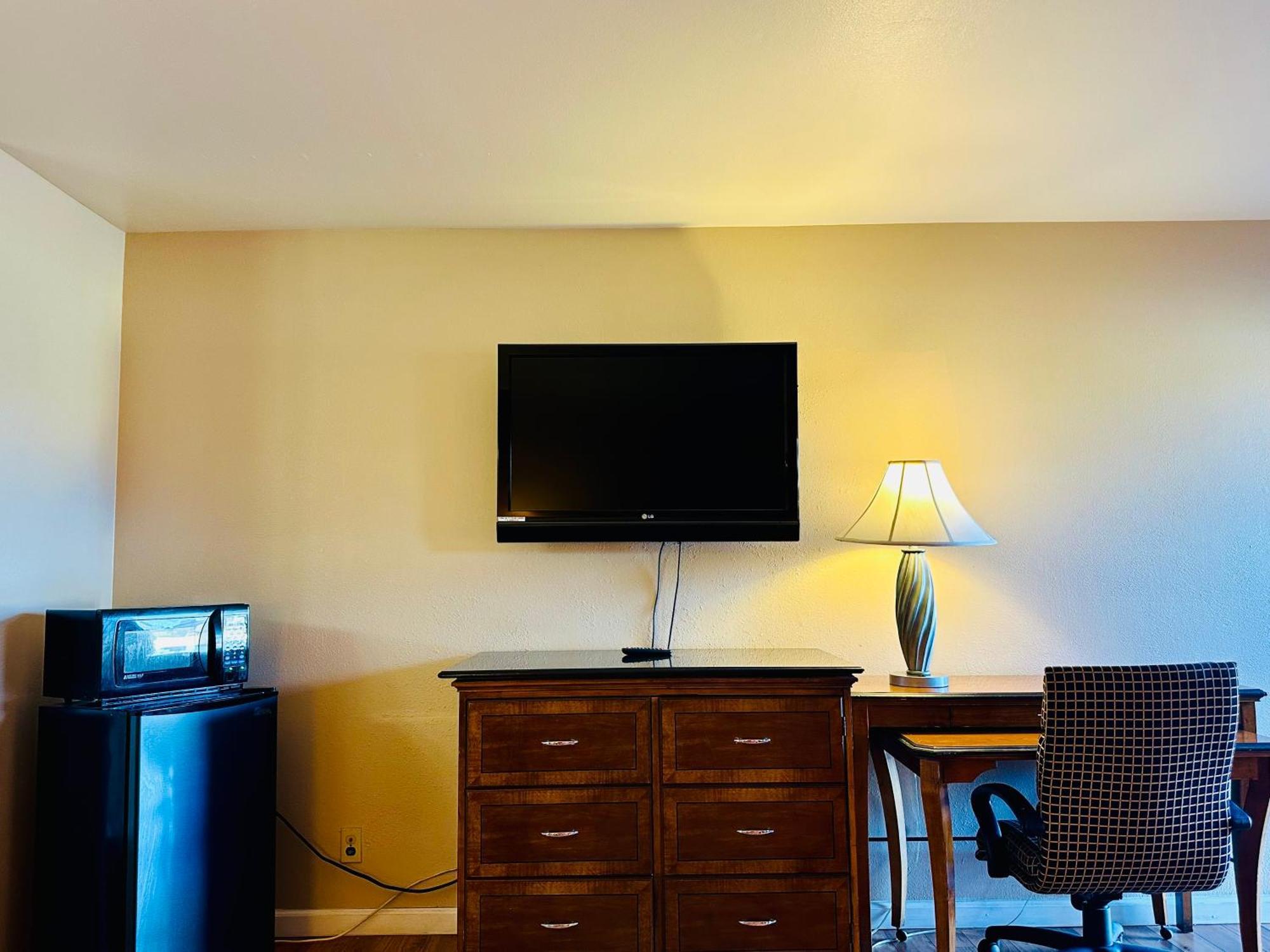 ויסטה Franciscan Inn Motel מראה חיצוני תמונה